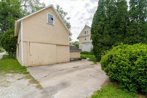 425 Mason Street Chenoa IL 61726