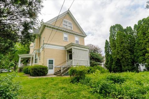 425 Mason Street Chenoa IL 61726