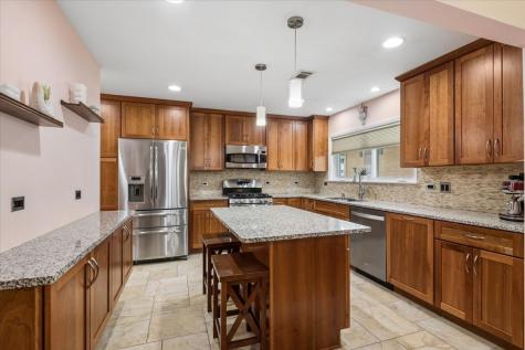 611 50TH Place Western Springs IL 60558