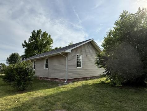 1102 Bailey Lane Benton IL 62812