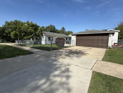 5199 Elmwood Road Oak Forest IL 60452