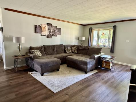 5199 Elmwood Road Oak Forest IL 60452