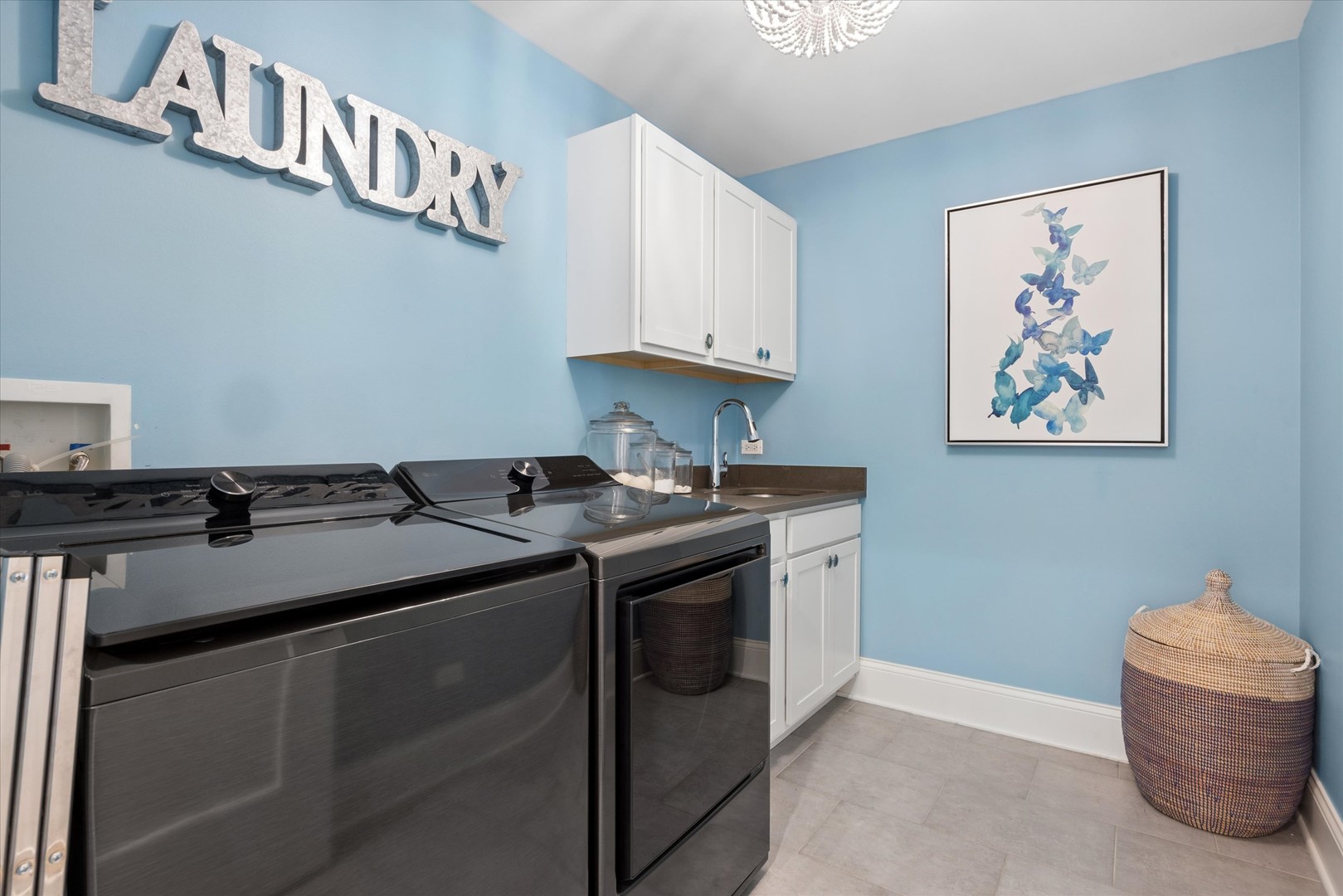 1102 White Pine Lane Western Springs IL 60558