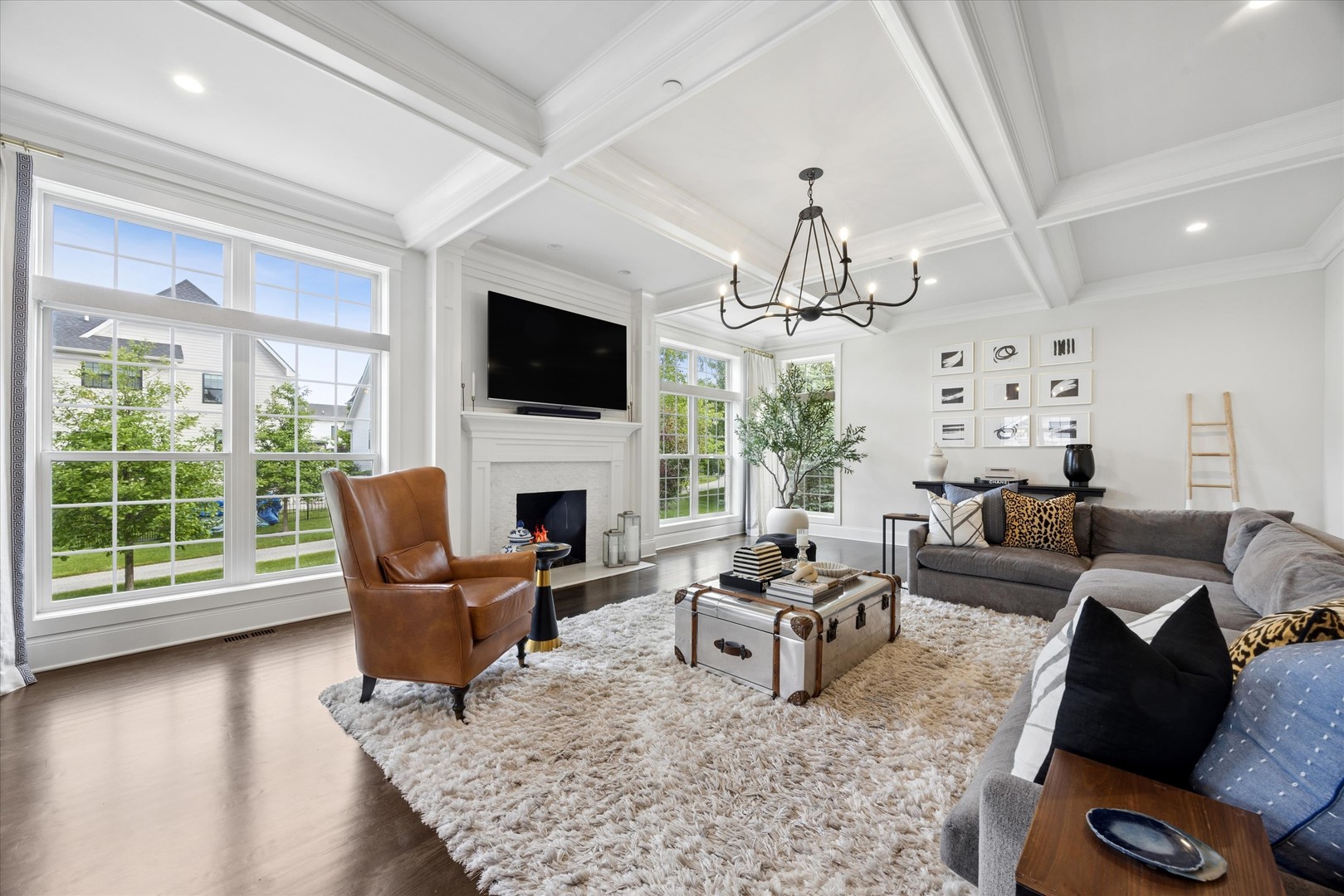1102 White Pine Lane Western Springs IL 60558