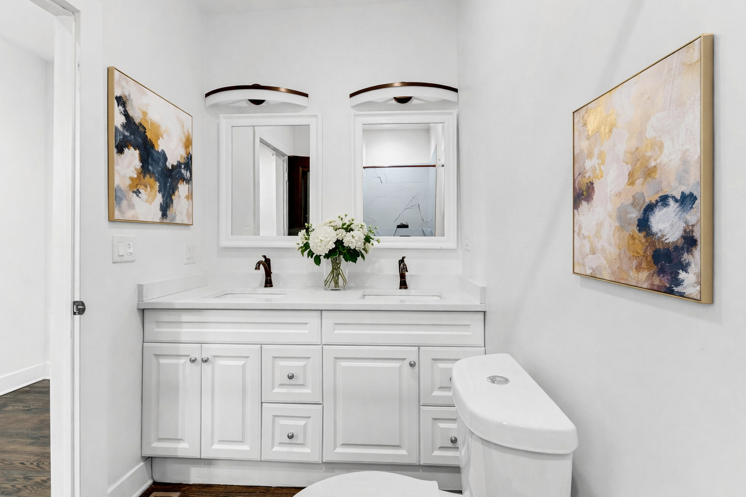 6553 South Eberhart Avenue Chicago IL 60637