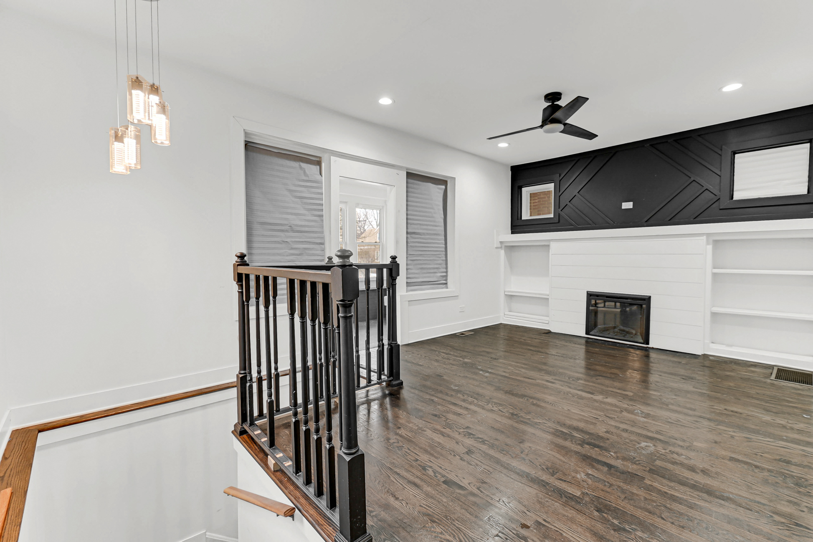 6553 South Eberhart Avenue Chicago IL 60637