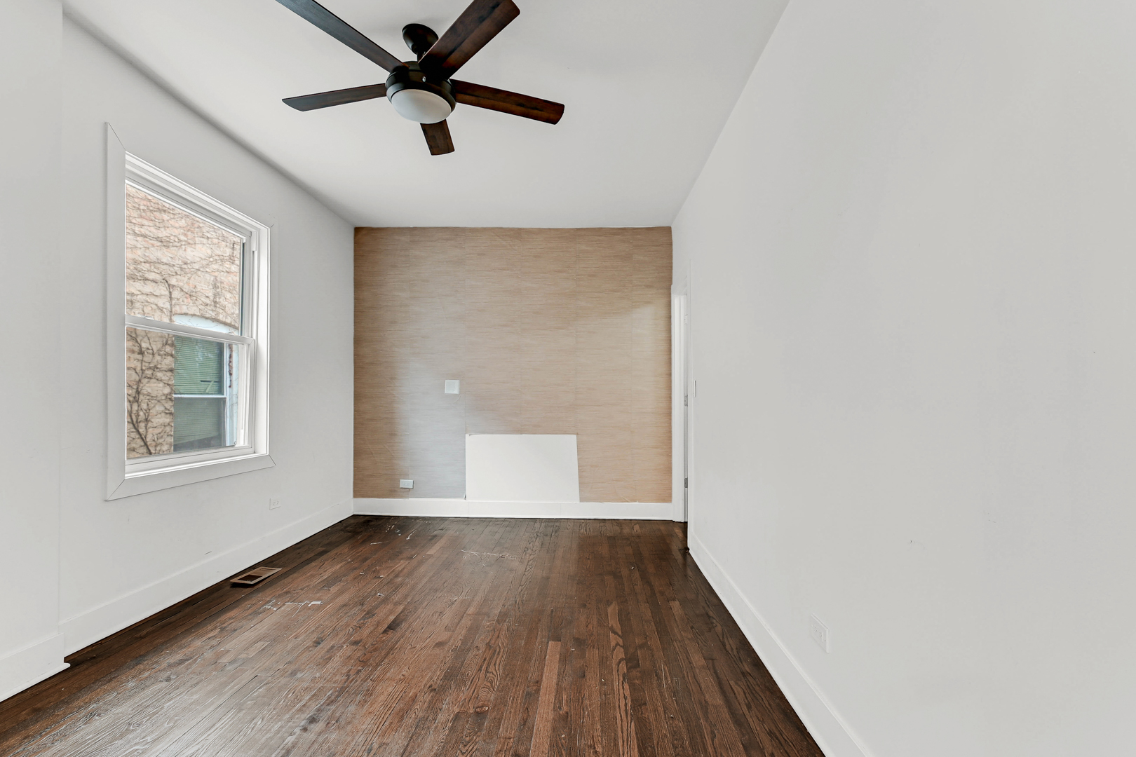 6553 South Eberhart Avenue Chicago IL 60637