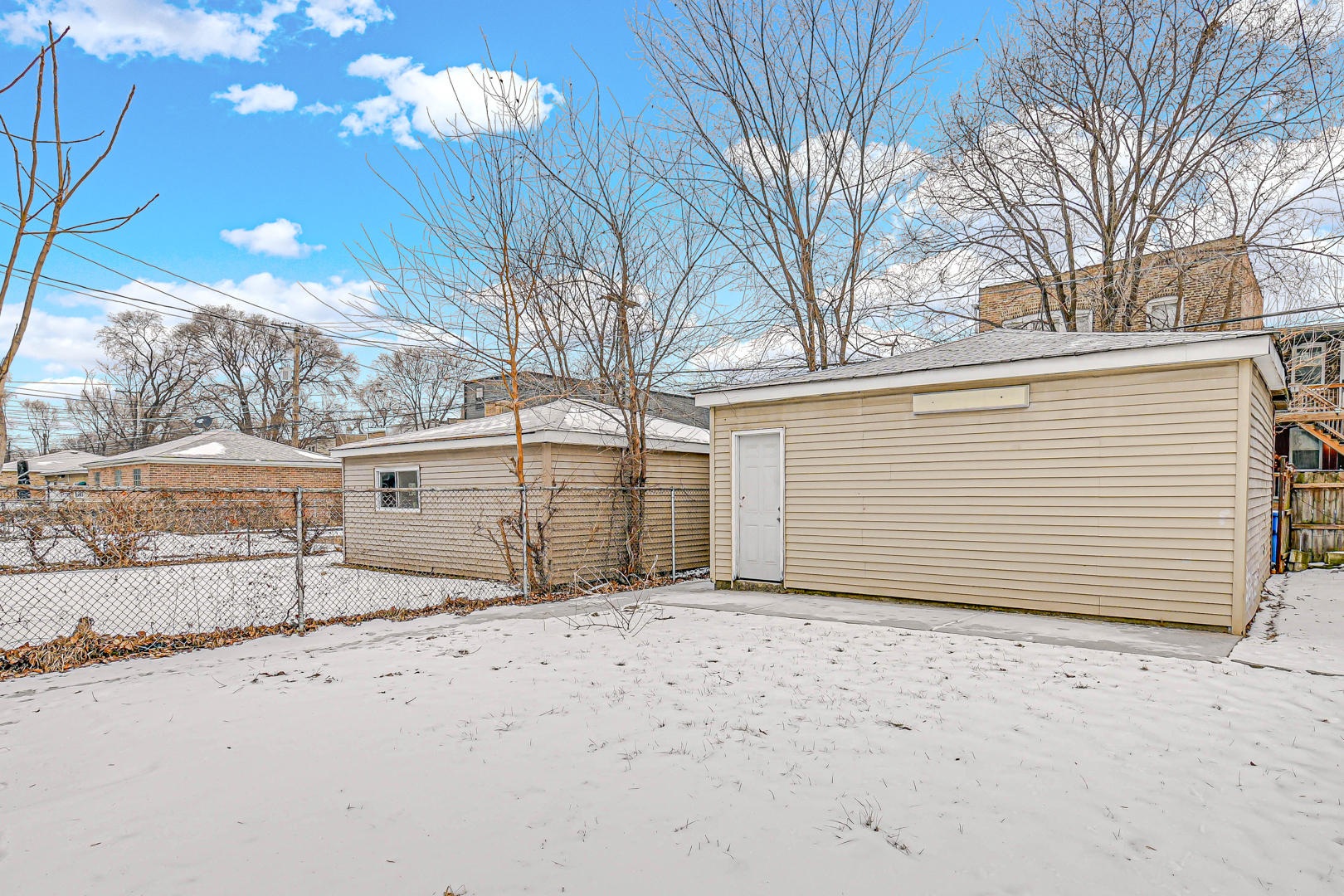 6553 South Eberhart Avenue Chicago IL 60637