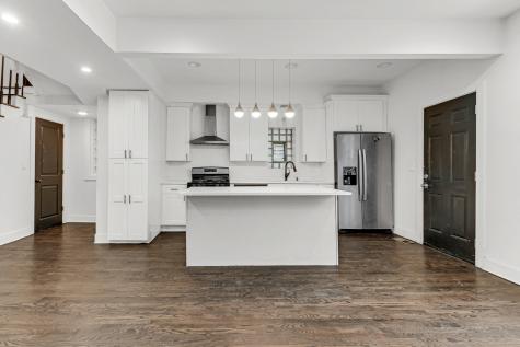 6553 South Eberhart Avenue Chicago IL 60637