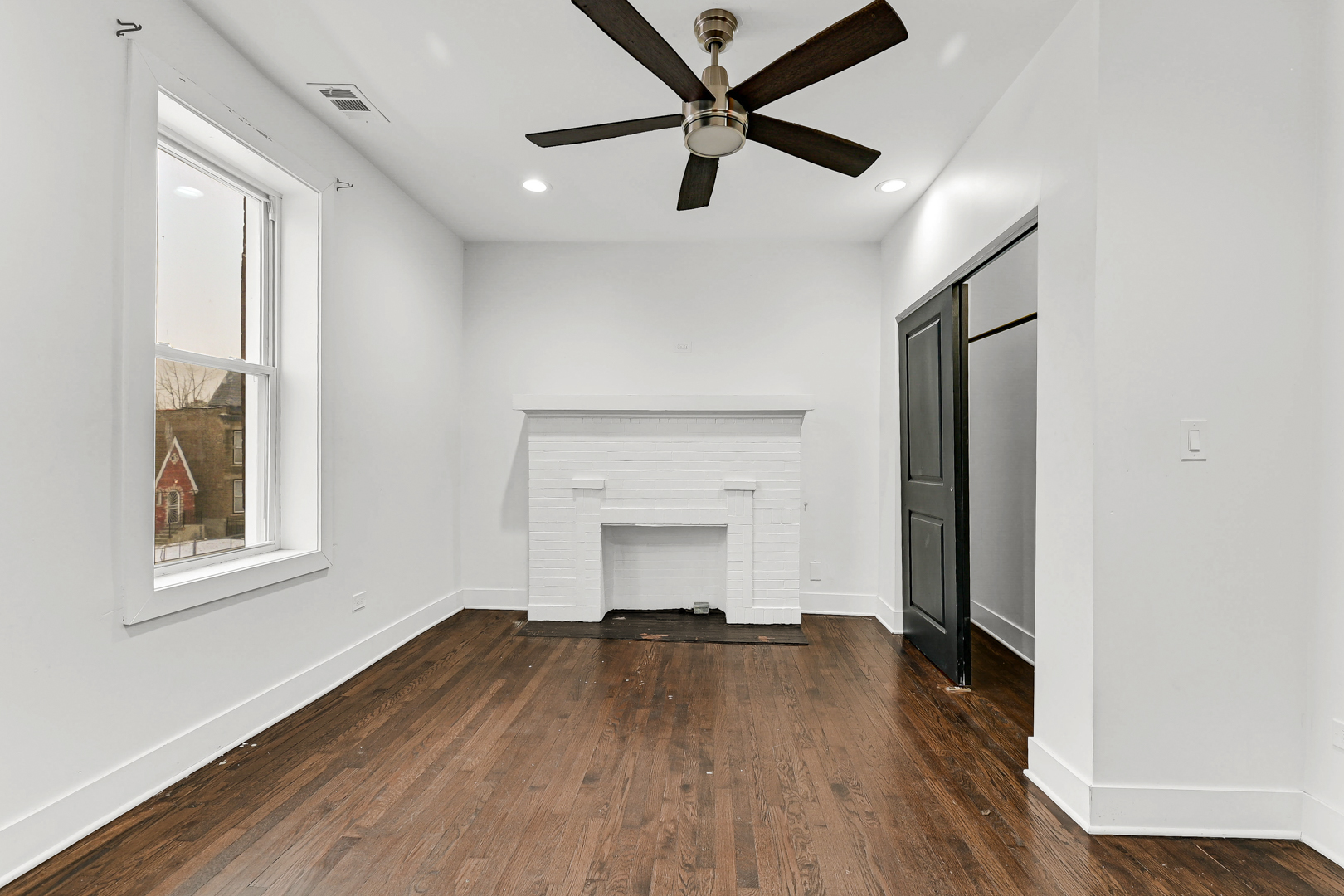 6553 South Eberhart Avenue Chicago IL 60637