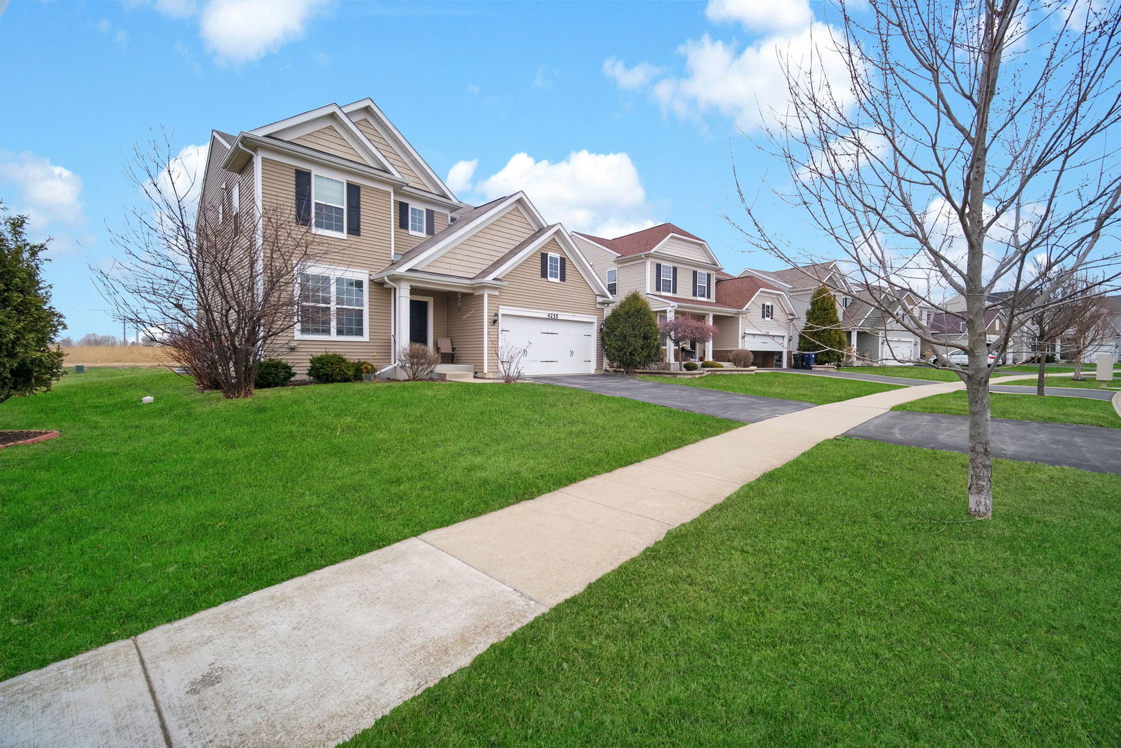 4255 Fraser Circle Naperville IL 60564