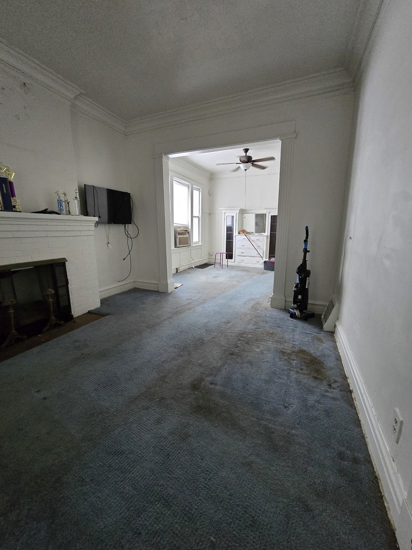 7554 South Saint Lawrence Avenue Chicago IL 60619