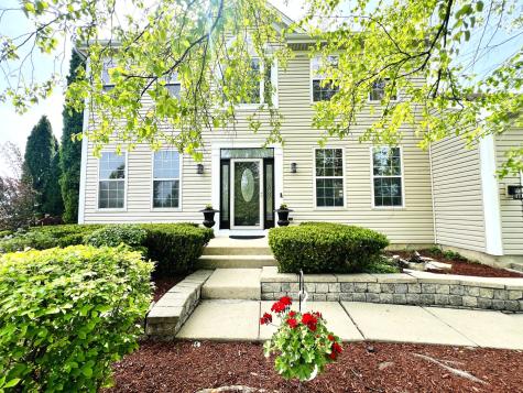 416 Ptarmigan Place Lindenhurst IL 60046