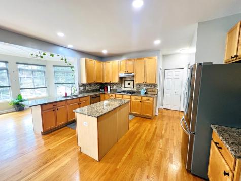 416 Ptarmigan Place Lindenhurst IL 60046