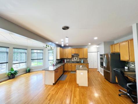 416 Ptarmigan Place Lindenhurst IL 60046