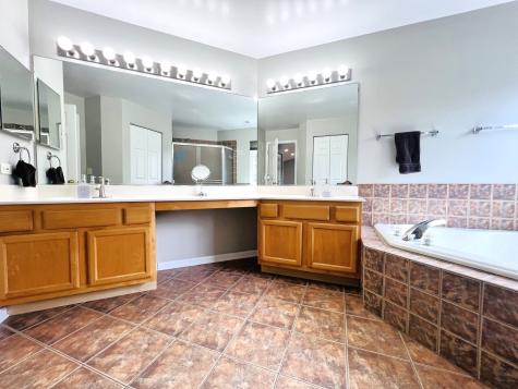 416 Ptarmigan Place Lindenhurst IL 60046