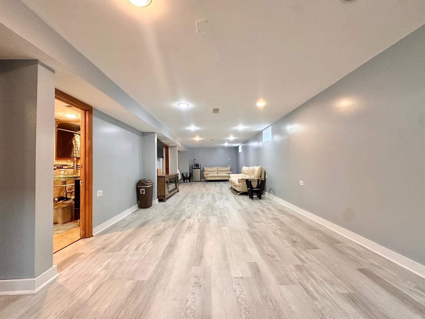 4131 West 81st Place Chicago IL 60652