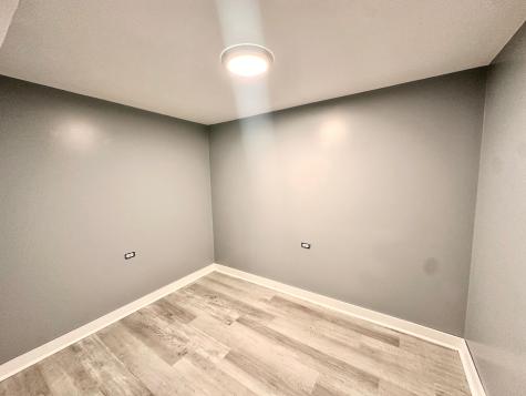 4131 West 81st Place Chicago IL 60652