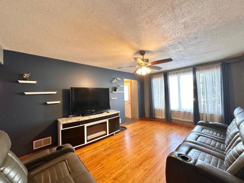4131 West 81st Place Chicago IL 60652