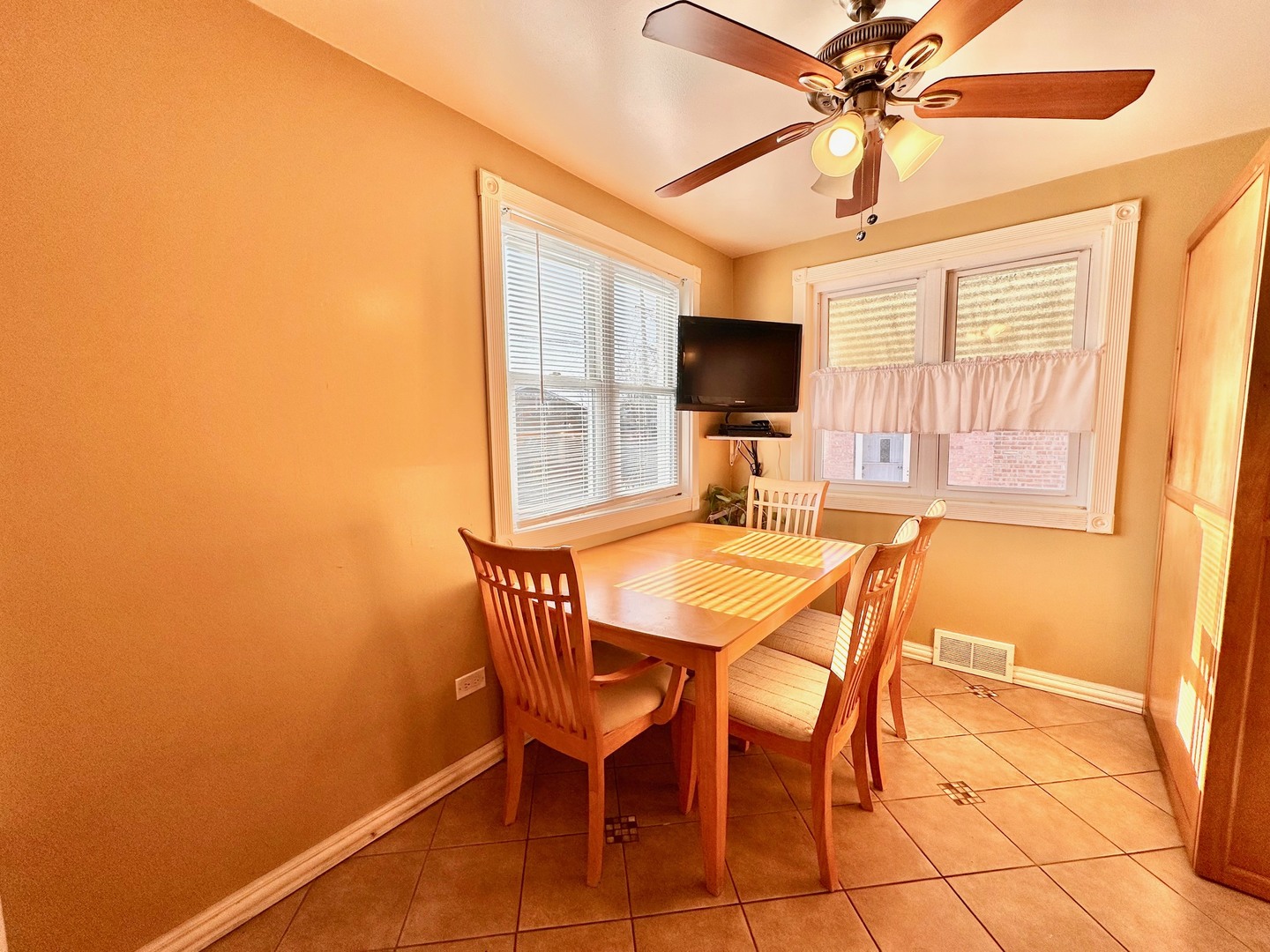 4131 West 81st Place Chicago IL 60652