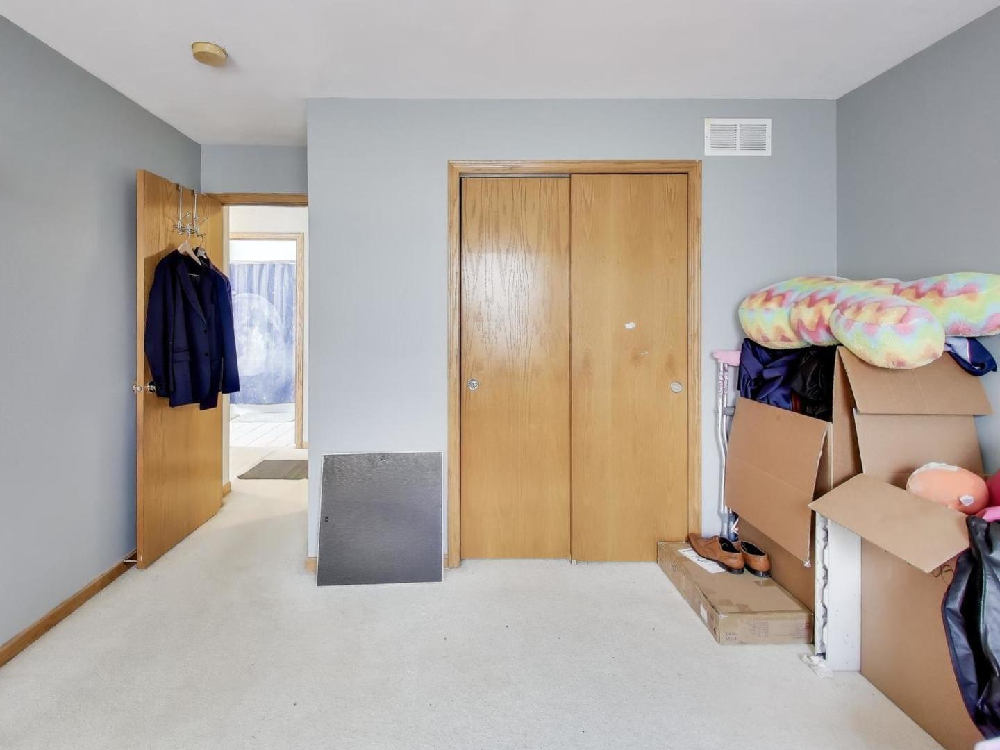 313 Fox Bend Circle Bolingbrook IL 60440