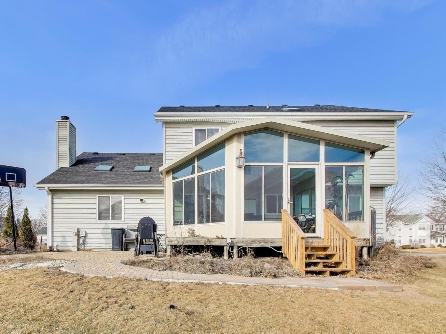 313 Fox Bend Circle Bolingbrook IL 60440