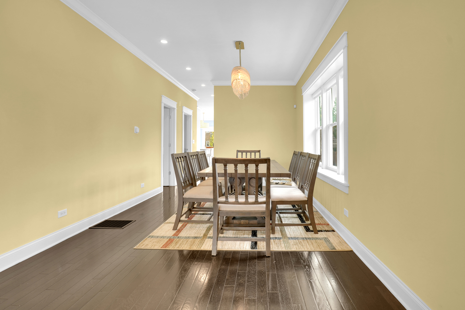 5838 North Sacramento Avenue Chicago IL 60659