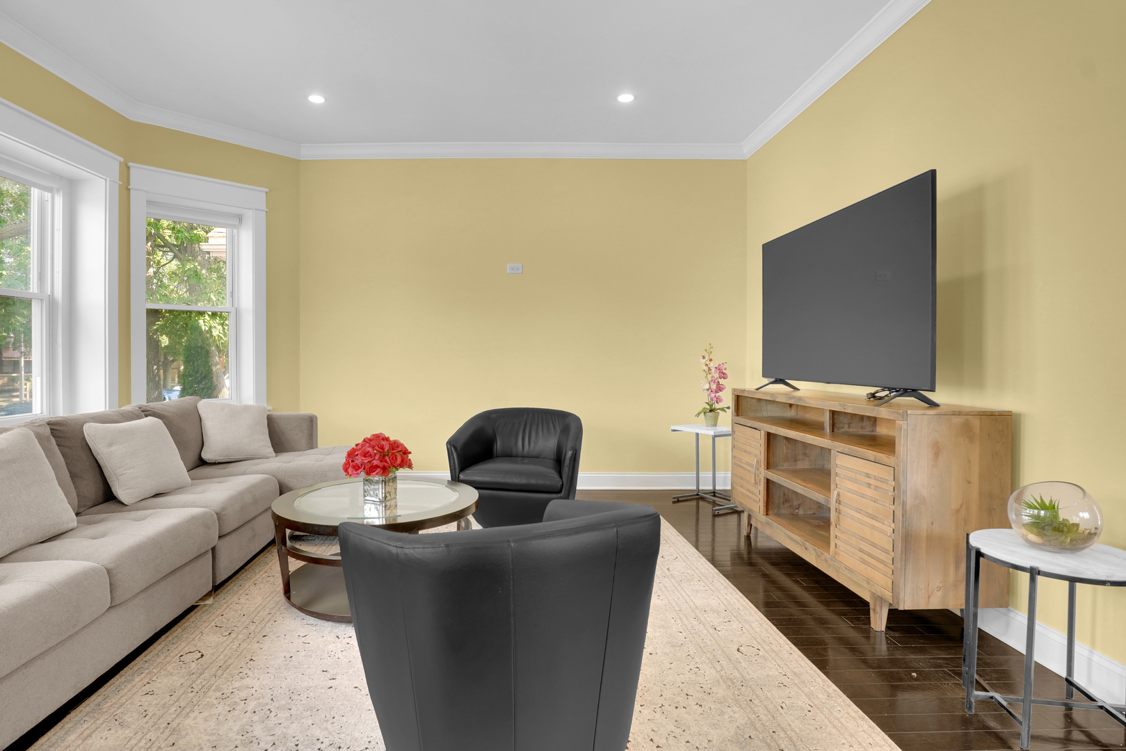 5838 North Sacramento Avenue Chicago IL 60659