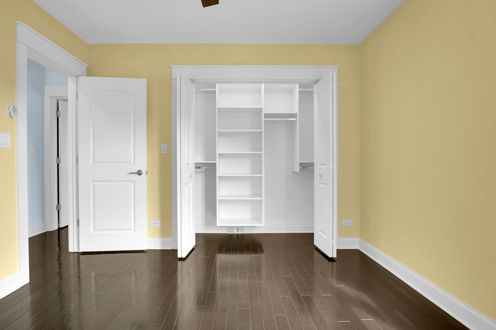 5838 North Sacramento Avenue Chicago IL 60659