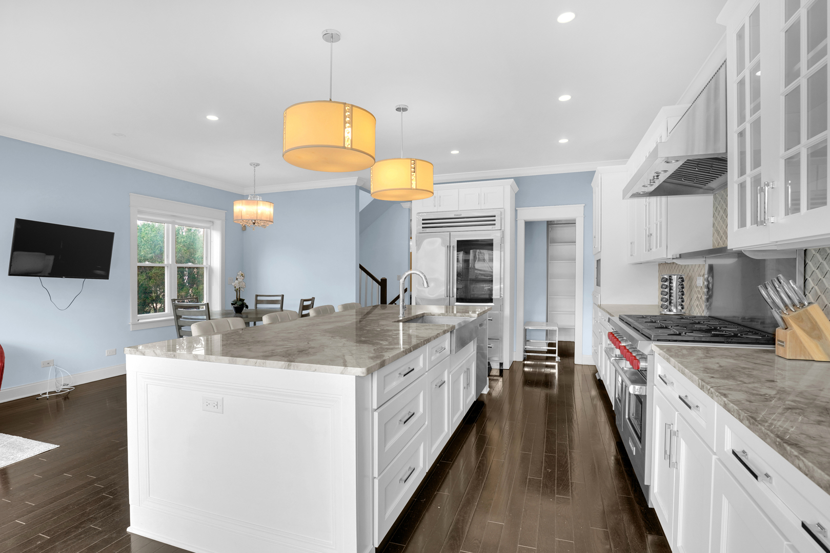 5838 North Sacramento Avenue Chicago IL 60659