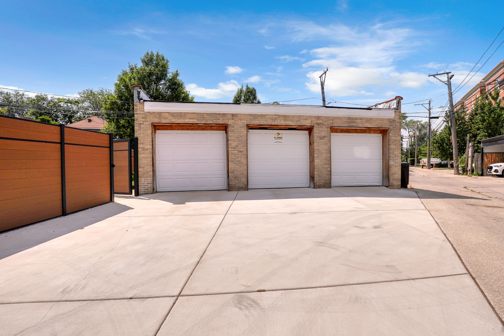 5838 North Sacramento Avenue Chicago IL 60659