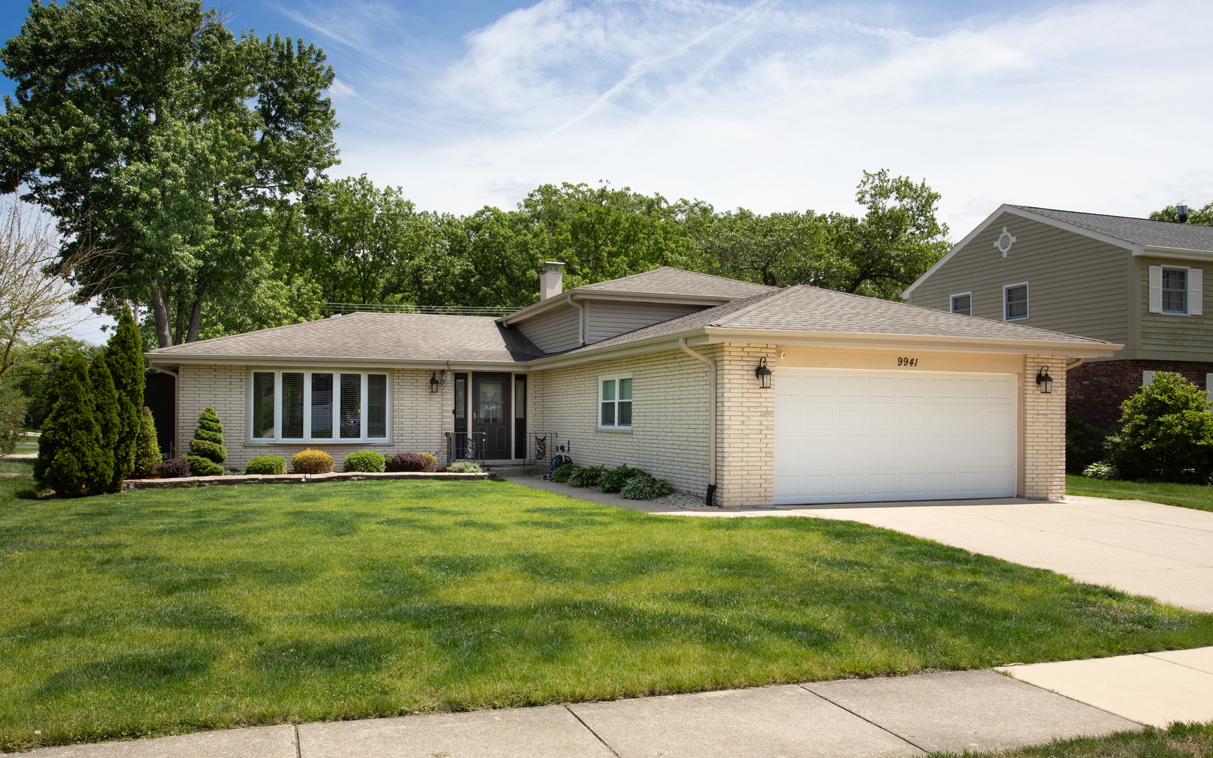 9941 Windsor Drive Palos Hills IL 60465