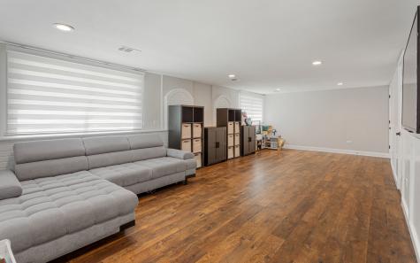 9941 Windsor Drive Palos Hills IL 60465