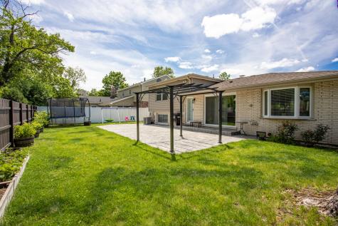 9941 Windsor Drive Palos Hills IL 60465
