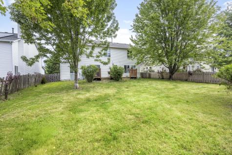 1237 East Greystone Drive Round Lake Beach IL 60073