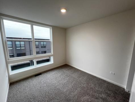 382 Summit Circle Lombard IL 60148