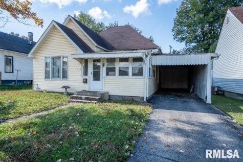 913 South 12th Street Herrin IL 62948