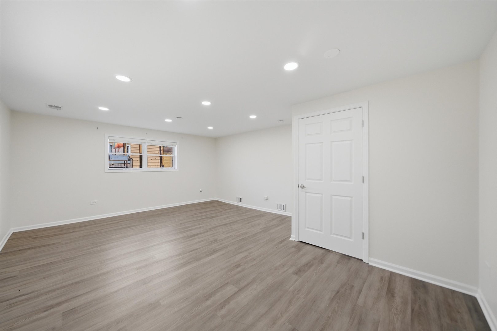 7506 Kilbourn Avenue Skokie IL 60076