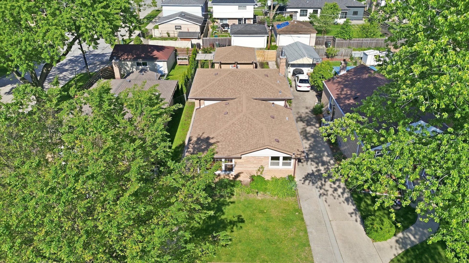 7506 Kilbourn Avenue Skokie IL 60076