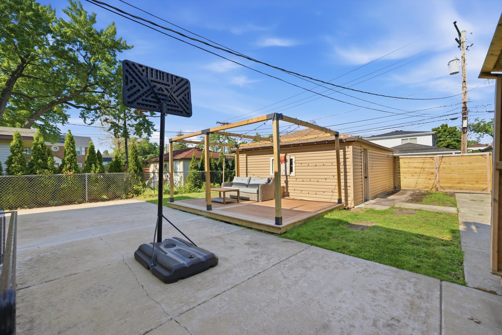 7506 Kilbourn Avenue Skokie IL 60076