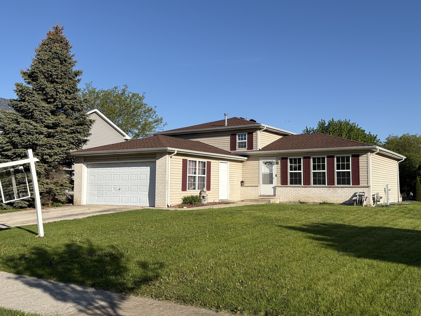 2 Beaver Creek Court Bolingbrook IL 60490