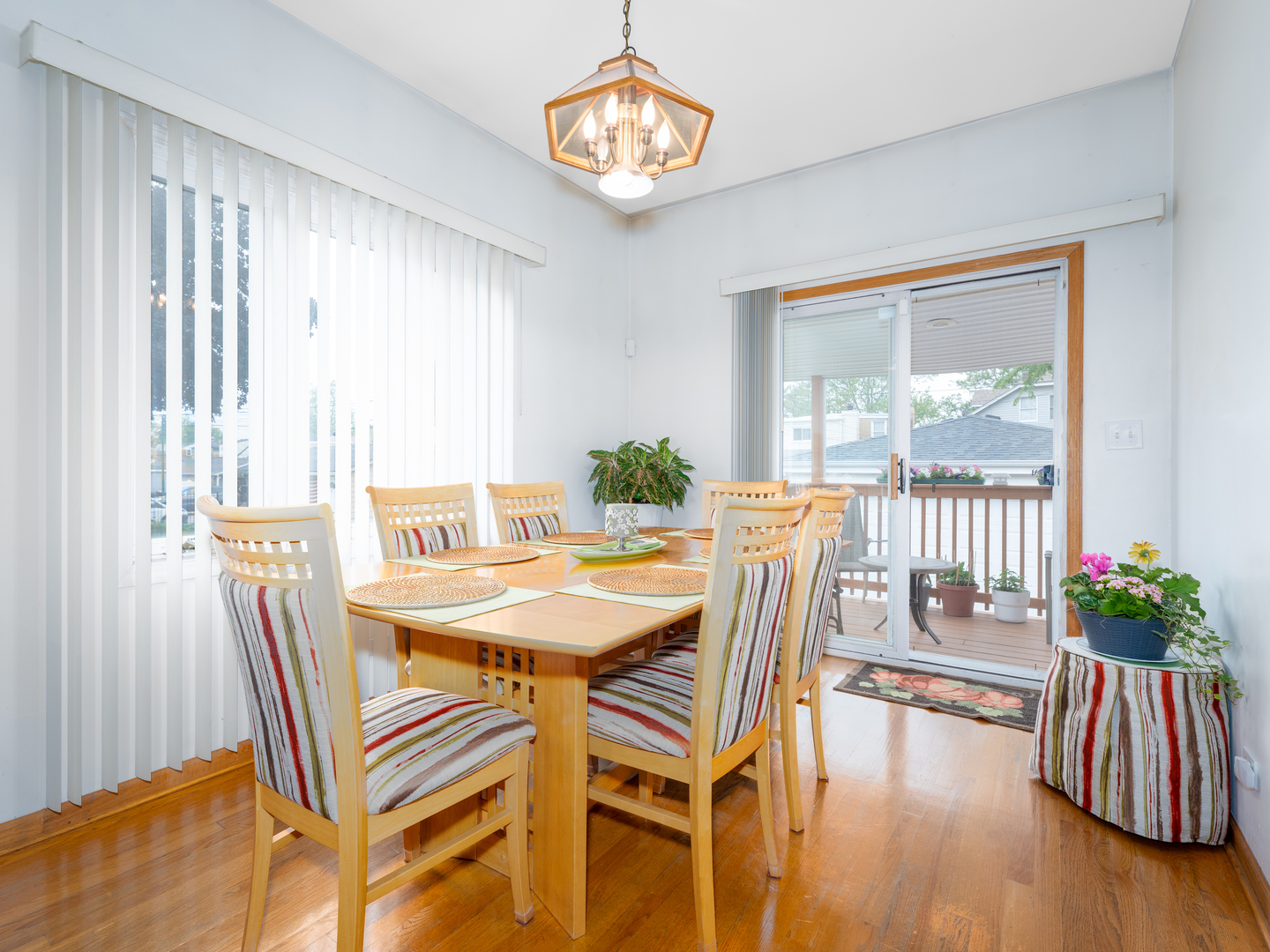 3308 North Octavia Avenue Chicago IL 60634