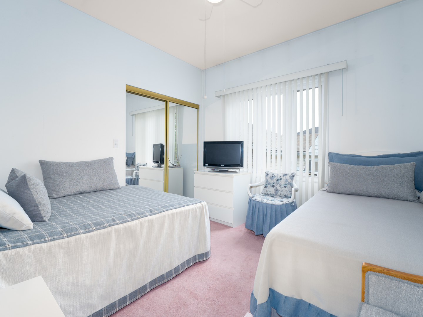 3308 North Octavia Avenue Chicago IL 60634