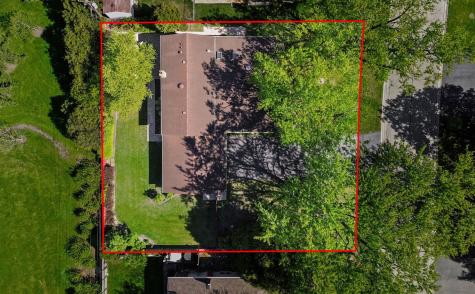 1016 Longmeadow Drive Glenview IL 60025