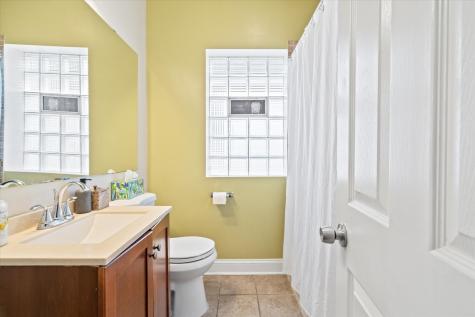 3036 North Luna Avenue Chicago IL 60641