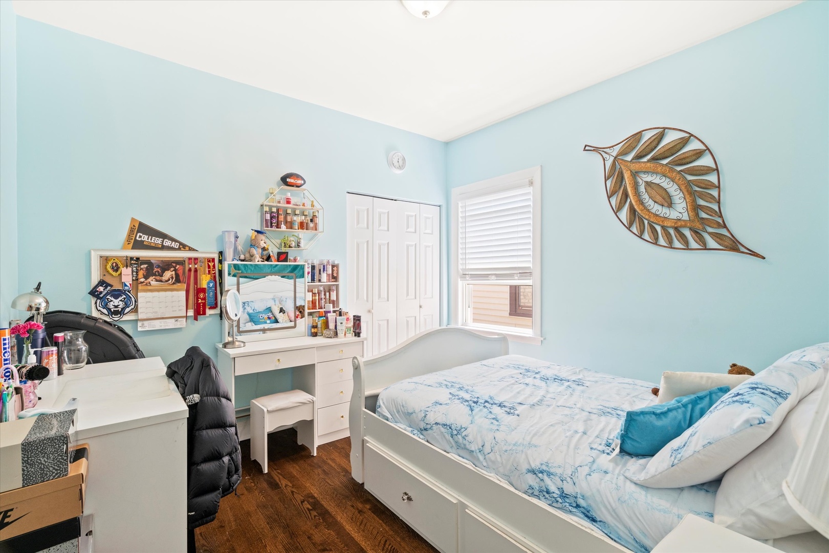 3036 North Luna Avenue Chicago IL 60641