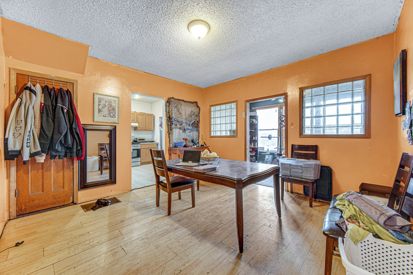 11239 South Longwood Drive Chicago IL 60643