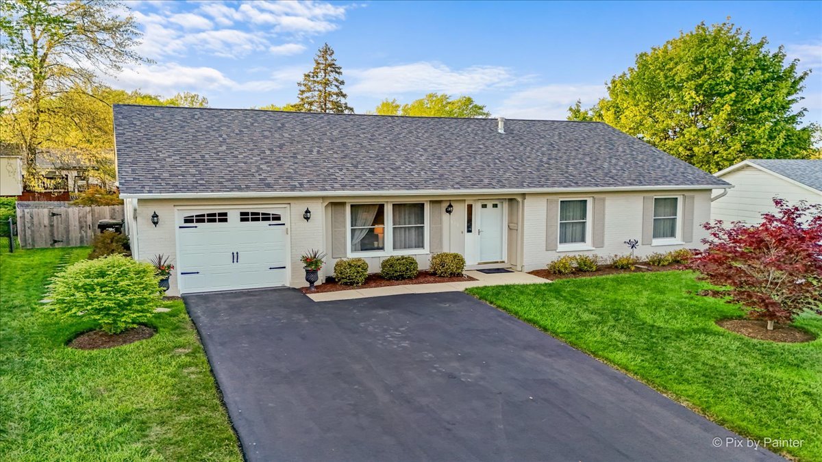 666 Surryse Road Lake Zurich IL 60047