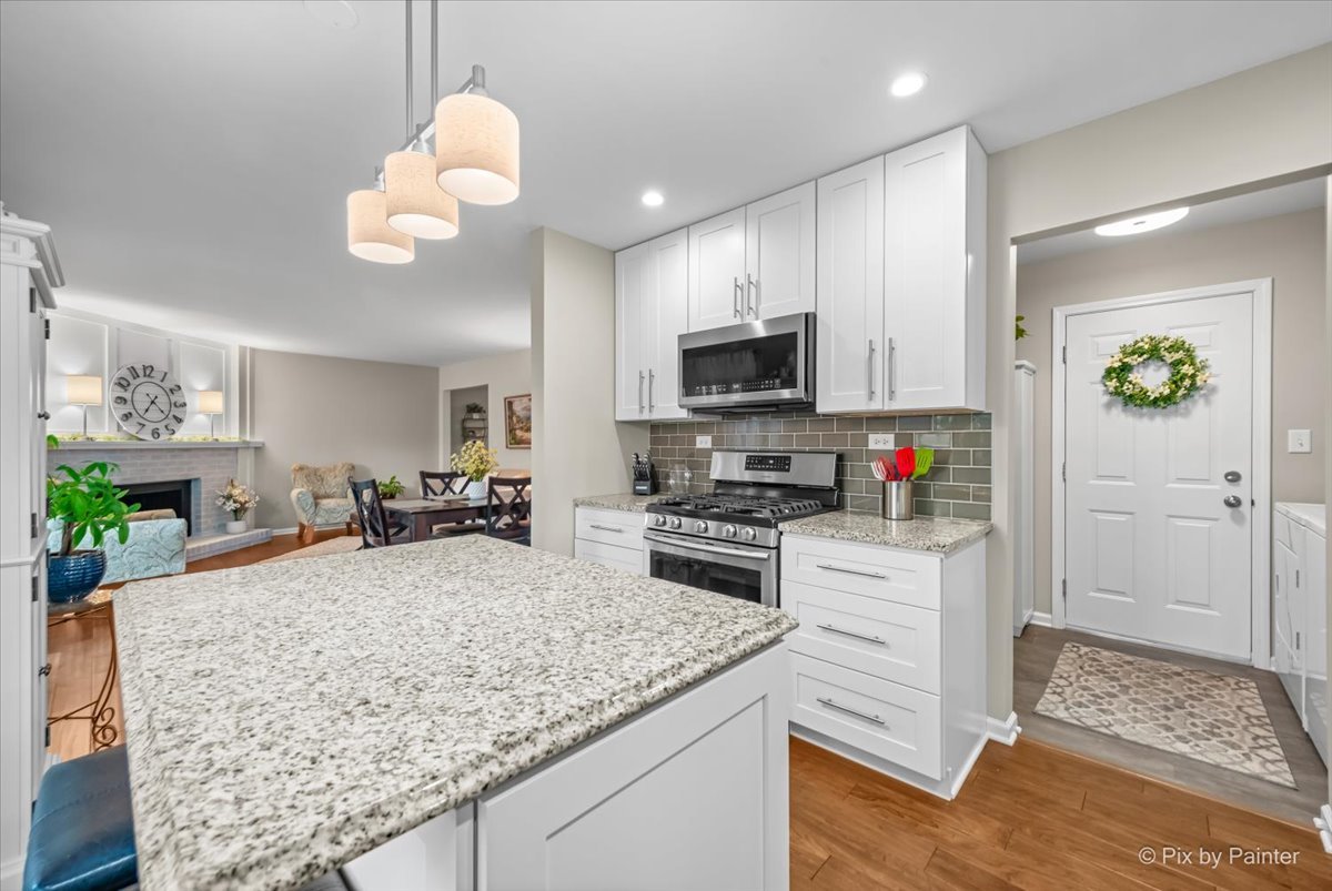 666 Surryse Road Lake Zurich IL 60047