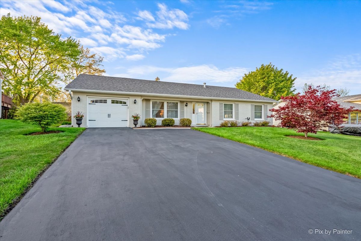 666 Surryse Road Lake Zurich IL 60047